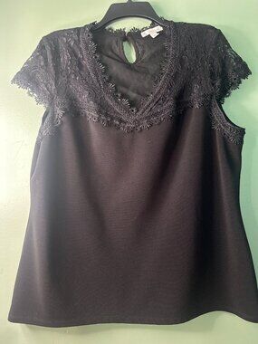 LC Lauren Conrad Women’s XL Black Lace Top Whimsigoth Dark Fairy Romantic